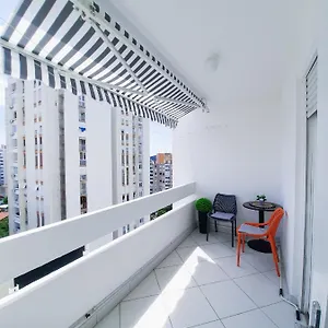 Apartment Lola, Split